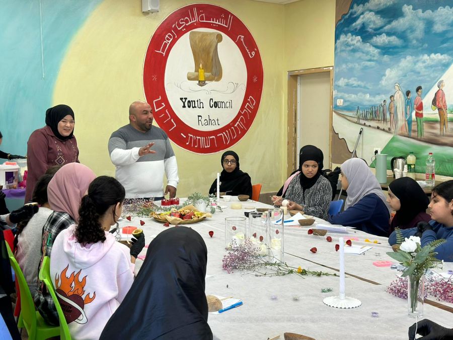 الجماهيري رهط : ورشة صناعة الشمع